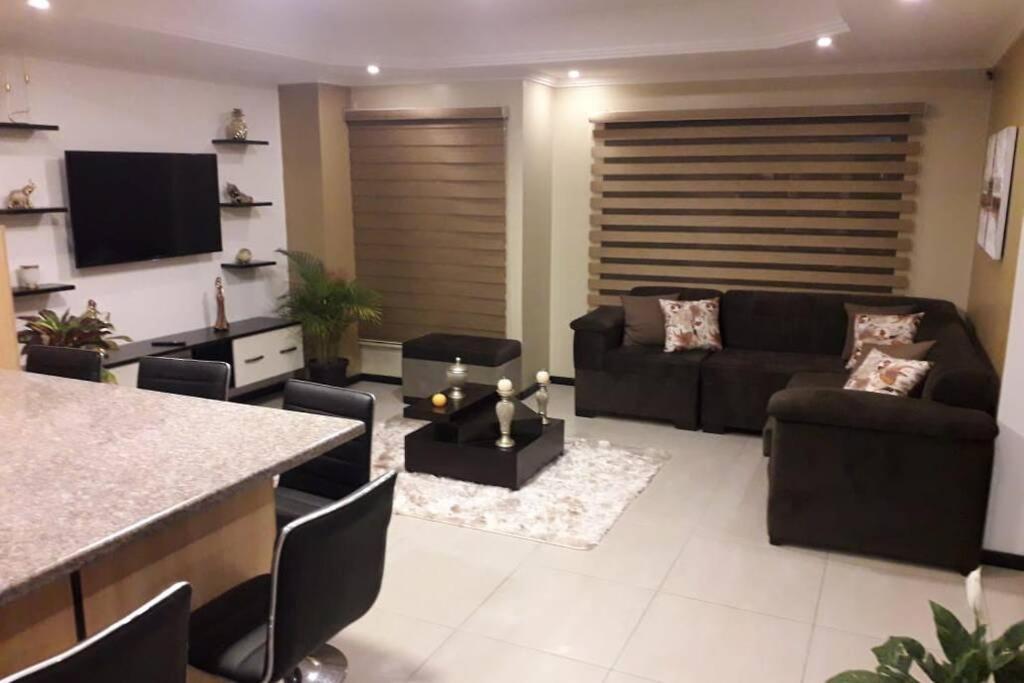 Apartment Moderno Departamento 3b En La Victoria
