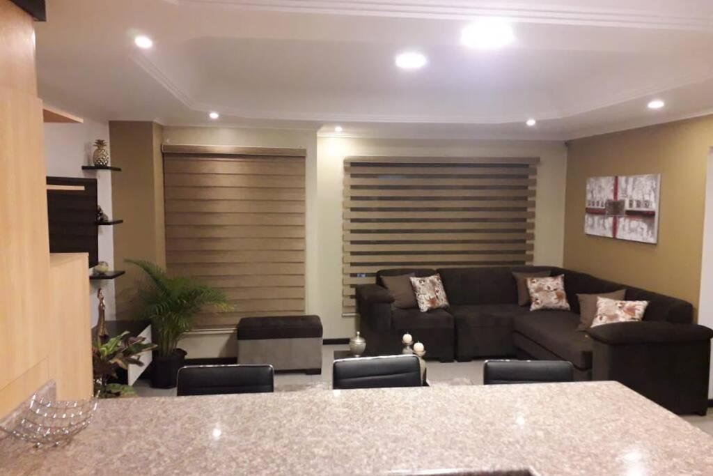 Moderno Departamento 3b En La Victoria Apartment