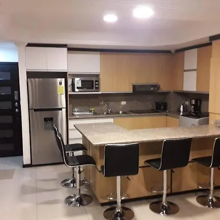 Moderno Departamento 3B En Condominio La Victoria Cuenca Exterior photo